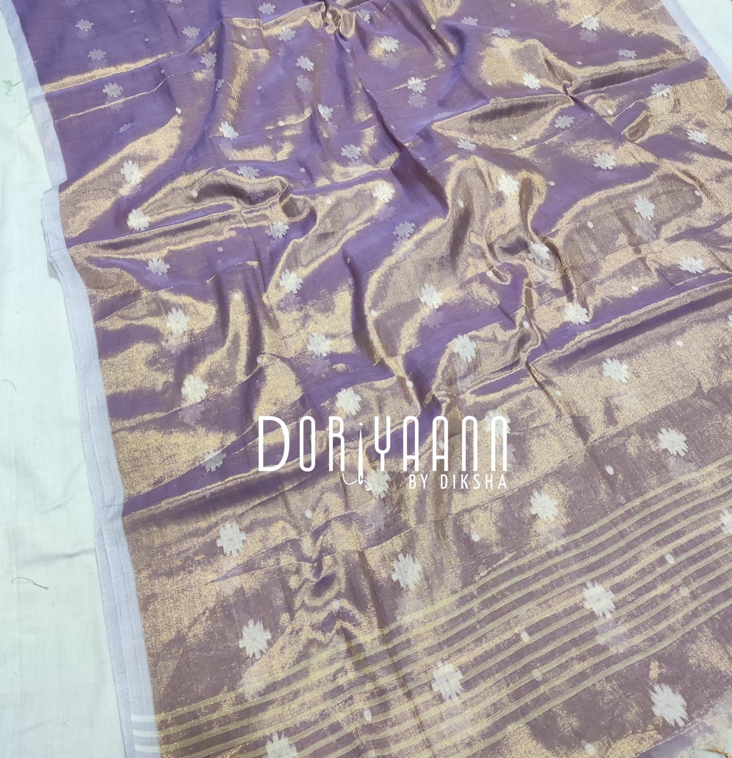 Dazzling Metallic Handloom Silk Tissue Saree